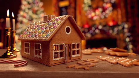 Discover 62+ gingerbread house wallpaper latest - in.cdgdbentre