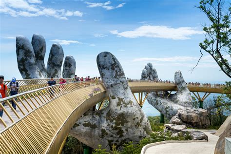 Golden Bridge - Vietnam | PlanSwift.com