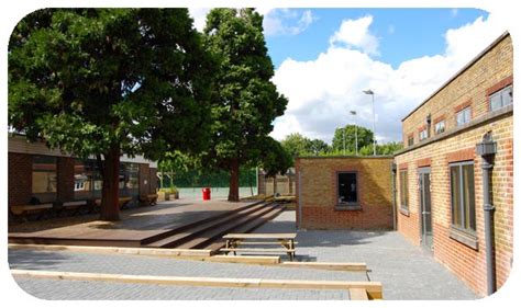 Stanley Primary School, London - Davis Landscape Architecture