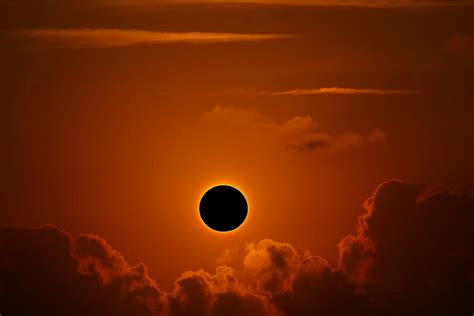 Solar eclipse April 2023: How to see stunning rare ‘hybrid’ event ...