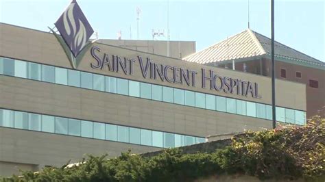 800 nurses at Worcester's St. Vincent Hospital plan to strike Monday