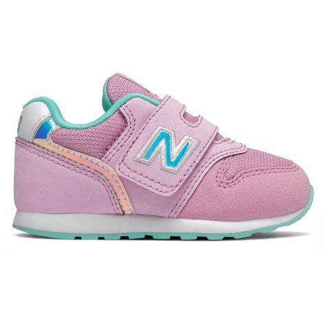 New Balance 996 Pink/Light Tidepool | Sneakerbaron NL