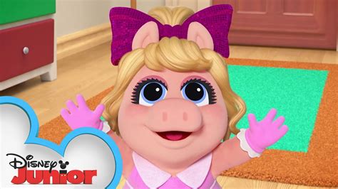 Piggy's Diner! | Muppet Babies | @disneyjunior - YouTube