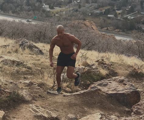 David Goggins Workout Routine | Dr Workout