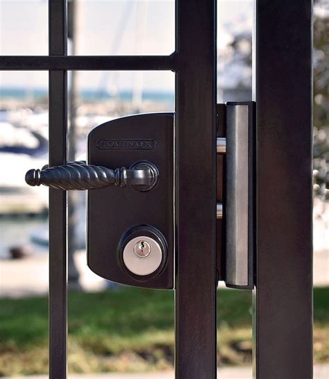 This gate lock sure is a beauty! Click the link below to find out more ...