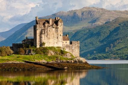 10 Haunted Scottish Castles | LoveToKnow