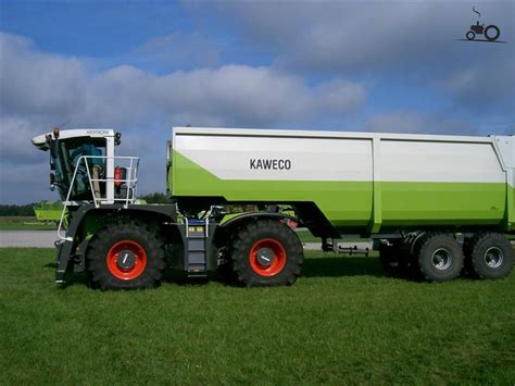 Foto Claas Xerion Saddle Trac #83981