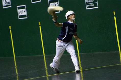 A Brief Introduction to Pelota, Bilbao's Sport You've Never Heard Of