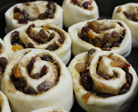 Paul Hollywood’s Chelsea Buns – Baking, Making, and Crafting | British ...