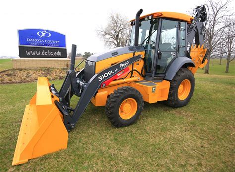 HCET Buys John Deere Backhoe Loader from RDO | DCTC News