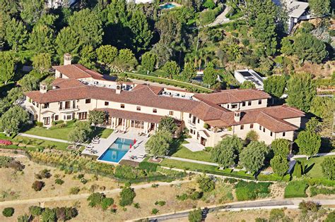 Prince Harry, Meghan Markle Living in Tyler Perry’s L.A. Mansion