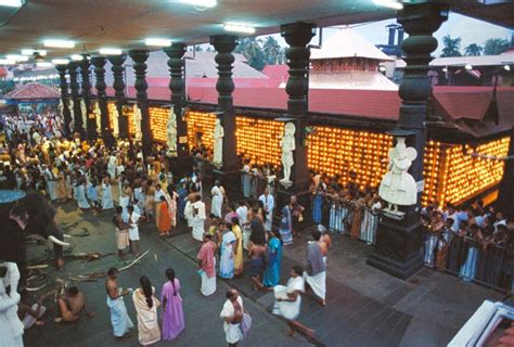 Daily Pooja Timings at Guruvayoor Temple | Chorunu Thulabhram Timings ...