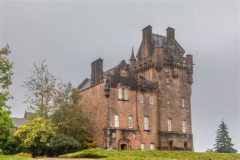 Brodick Castle - Brodick Castle garden - Isle of Arran walks