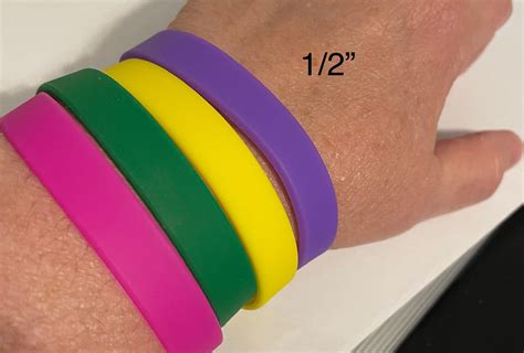 Multiple Color Wristbands. Choose 4 thin or 4 wide. Adult size | Etsy