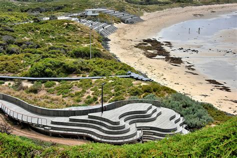 Penguin Parade Viewing Platform on Summerland Peninsula on Phillip ...