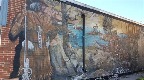 Voyages of the Hydrophilic: 6/30 Midland Ontario and Murals