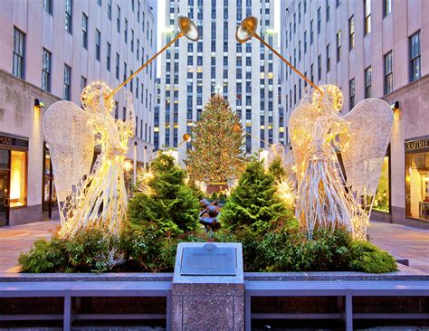 Rockefeller Center Christmas Tree Lighting (29th November, 2017) | Days ...