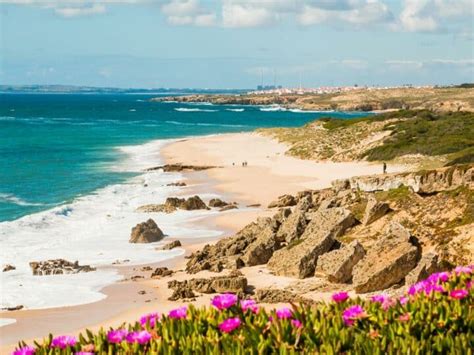 Best Beaches In & Around Porto — The Discoveries Of