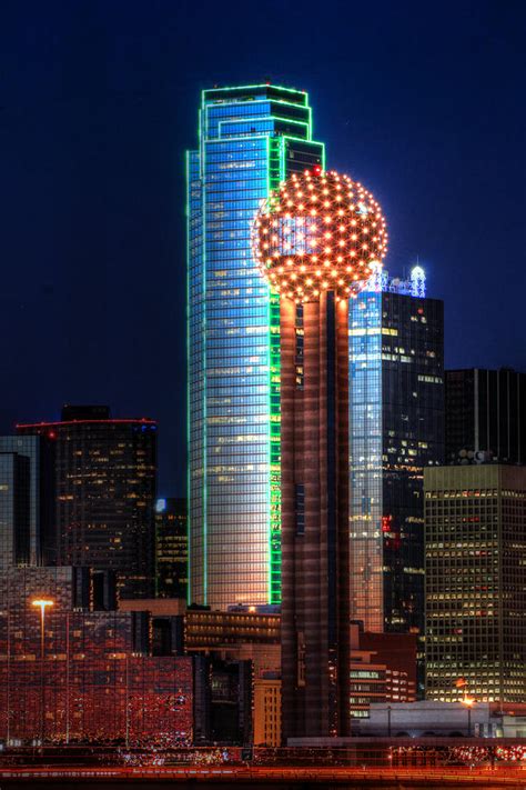 Reunion Tower Photograph by Jonathan Davison