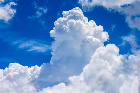 Share 82+ cloud wallpaper 4k - in.coedo.com.vn