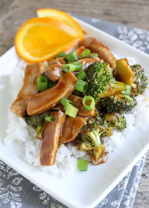 Pork and Broccoli Stir Fry {Quick + Delish} | Lil' Luna