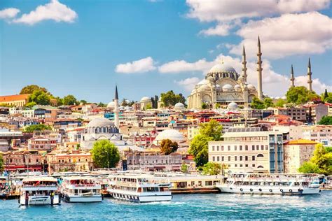 Where to stay in Istanbul [Best Places to Stay for 2024]