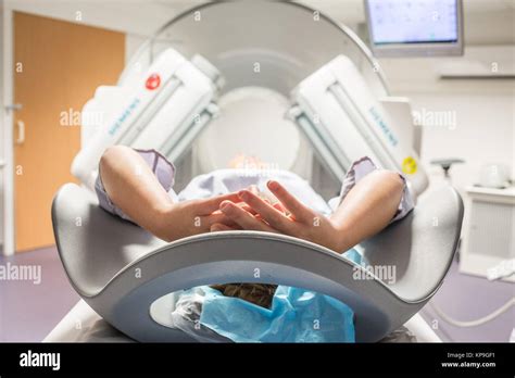 Gamma camera ct scan hi-res stock photography and images - Alamy