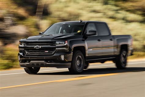 2017 Chevrolet Silverado 1500 Z71 4WD First Test Review