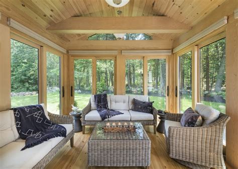 Explore the Benefits of a Four-Season Sunroom | Feinmann