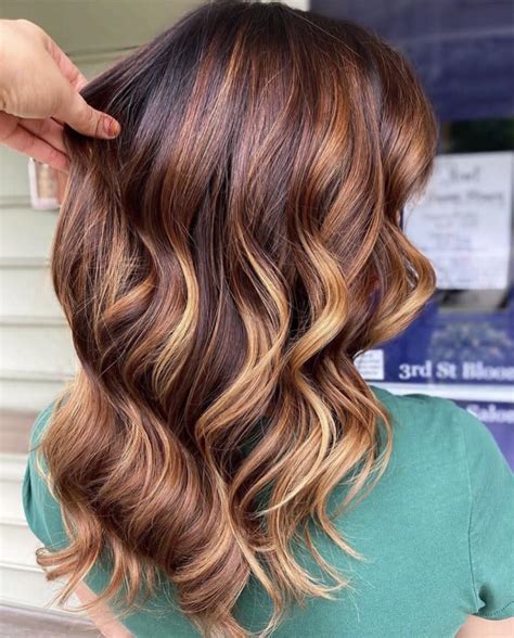 15 Flattering Hair Colors That Prove Balayage Is Perfect For Fall