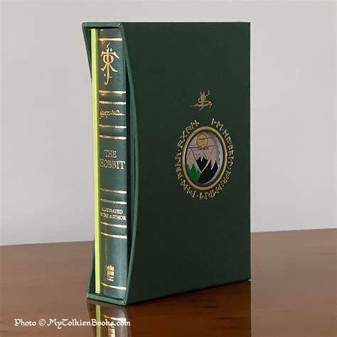 The Hobbit (deluxe illustrated edition 2023) | MyTolkienBooks.com