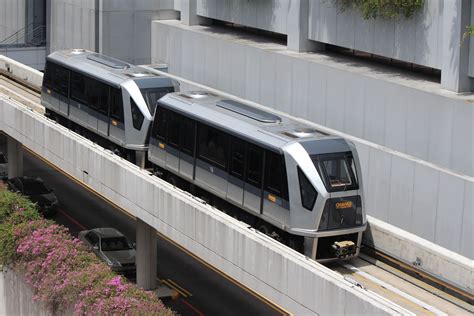 Mitsubishi Crystal Mover (Changi Airport Skytrain) | SGTrains.com