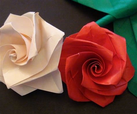 How to Make an Easy Origami Rose Bouquet! | Origami easy, Origami rose ...