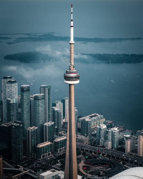 CN Tower Toronto Canada (5162x6453) | Cn tower, Toronto architecture, Tower