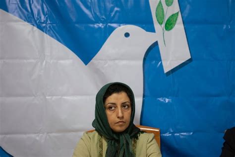 Ativista iraniana Narges Mohammadi leva o Nobel da Paz | Metrópoles