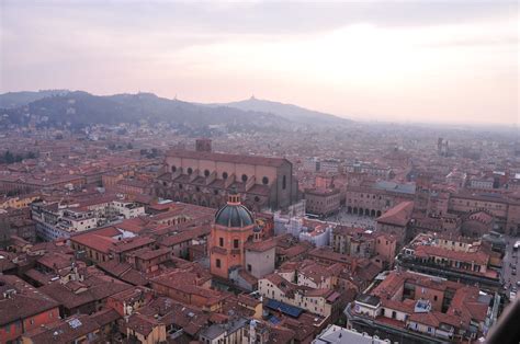 Why Bologna has 7 Different Names - YourAmazingPlaces.com