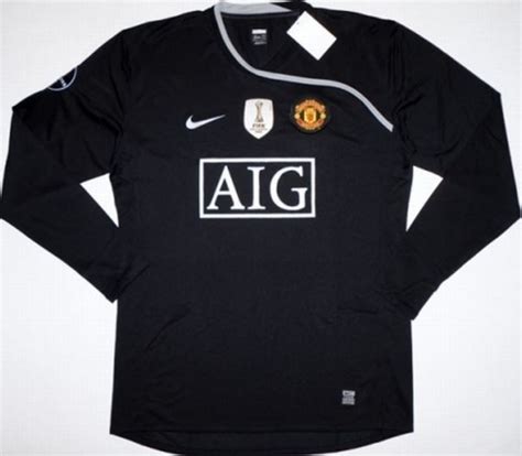 Manchester United 2008-09 GK Third Kit