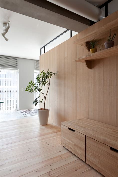 Modular Plywood Partition Makes the Most of a Small Space | Designs ...