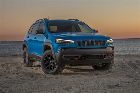 2023 Jeep Cherokee | Best Chrysler Dodge Jeep Ram