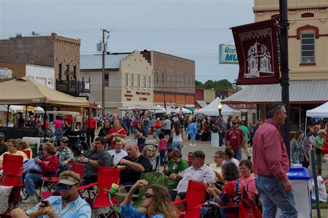 Searcy Get Down Downtown - Only In Arkansas