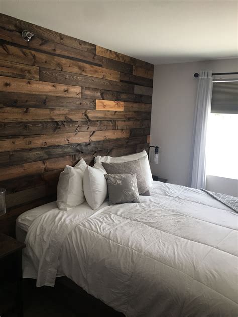 20+ Wood Accent Wall Bedroom