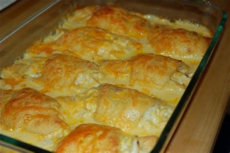 Chicken Crescent Roll Casserole Recipe from Kristen | KeepRecipes: Your ...