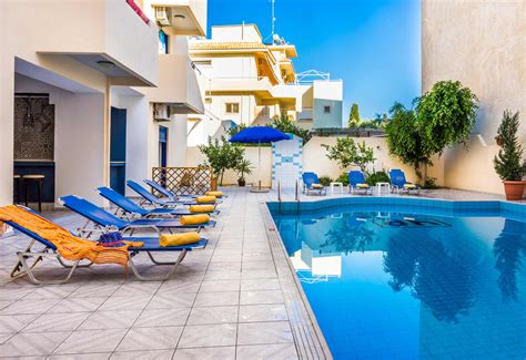 Central Hersonissos Hotel in Hersonissos, Crete | loveholidays