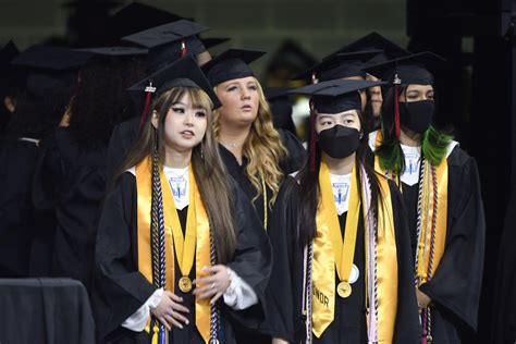 PHOTOS: Scenes from the 2022 North Gwinnett High School graduation ...