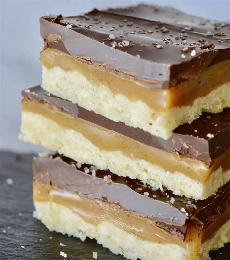 Salted Chocolate Caramel Squares - This Delicious House