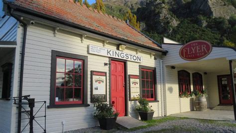 Kingston flyer and cafe Kingston TOP 10 Holiday Park