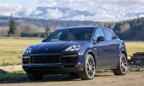 2020 Porsche Cayenne Turbo S E-Hybrid Coupe: Review - autoNXT.net