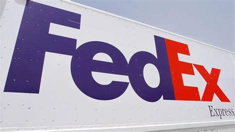 FedEx Logo: Unveiling the Hidden Arrow - GraphicSprings