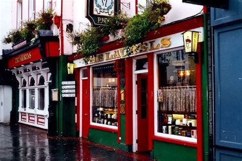 10 Must Visit Pubs in Killarney, Ireland - Ireland Travel Guides