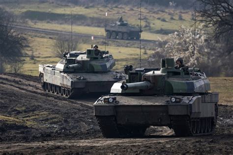 French Tanks Join NATO Defensive Line In Romania | IBTimes